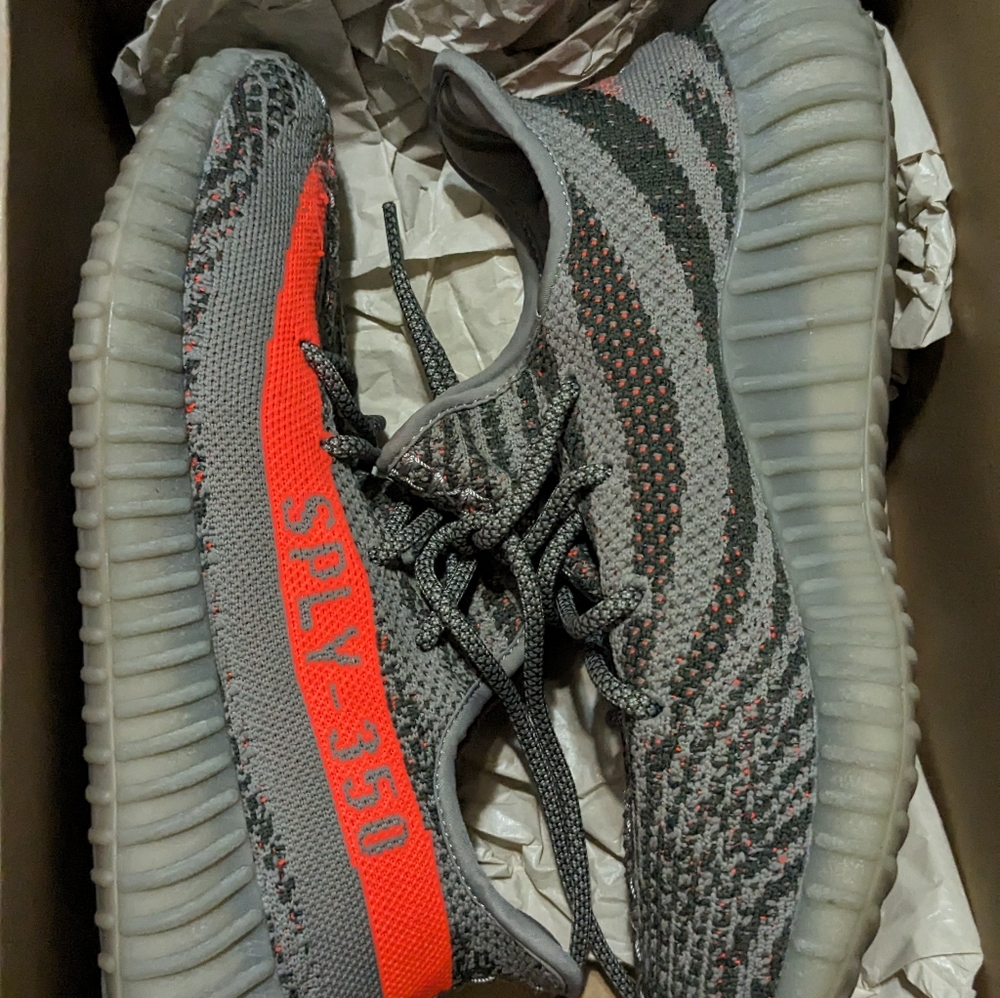 Authentic Adidas Yeezy Boost 35 V2 Beluga Size  8.5 BY1826